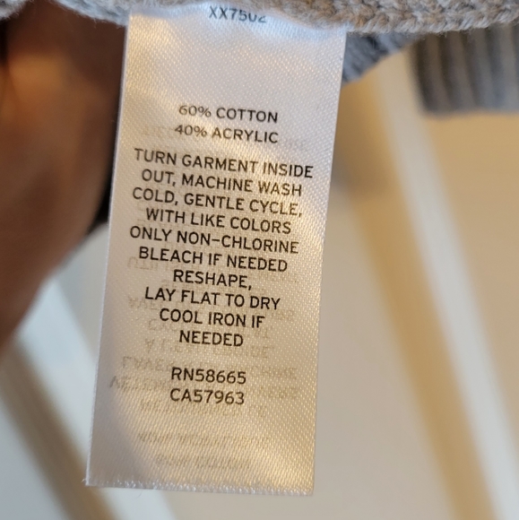 NWOT NORDSTROM kids grey cardigan - Picture 5 of 6